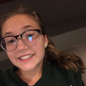 Meet your Posher, Klarese